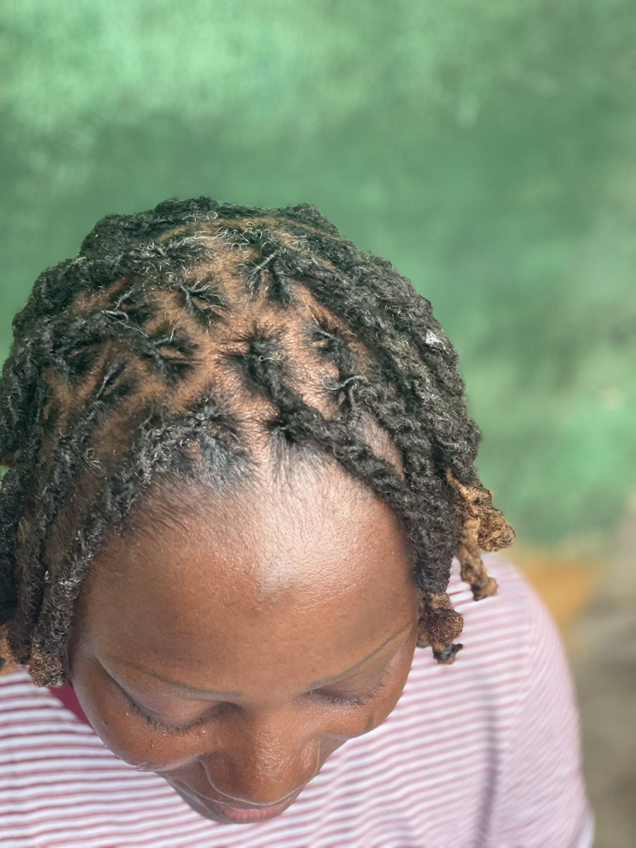 AjayiOlayi17895's tweet photo. Your hair is your crown. Treat am right. 🔒💈 Book your next retwist with Ola’s Touch
#fypシ゚viralシfypシ゚ #Dreadlocks #makeithappen https://t.co/TgK3RjbyUO