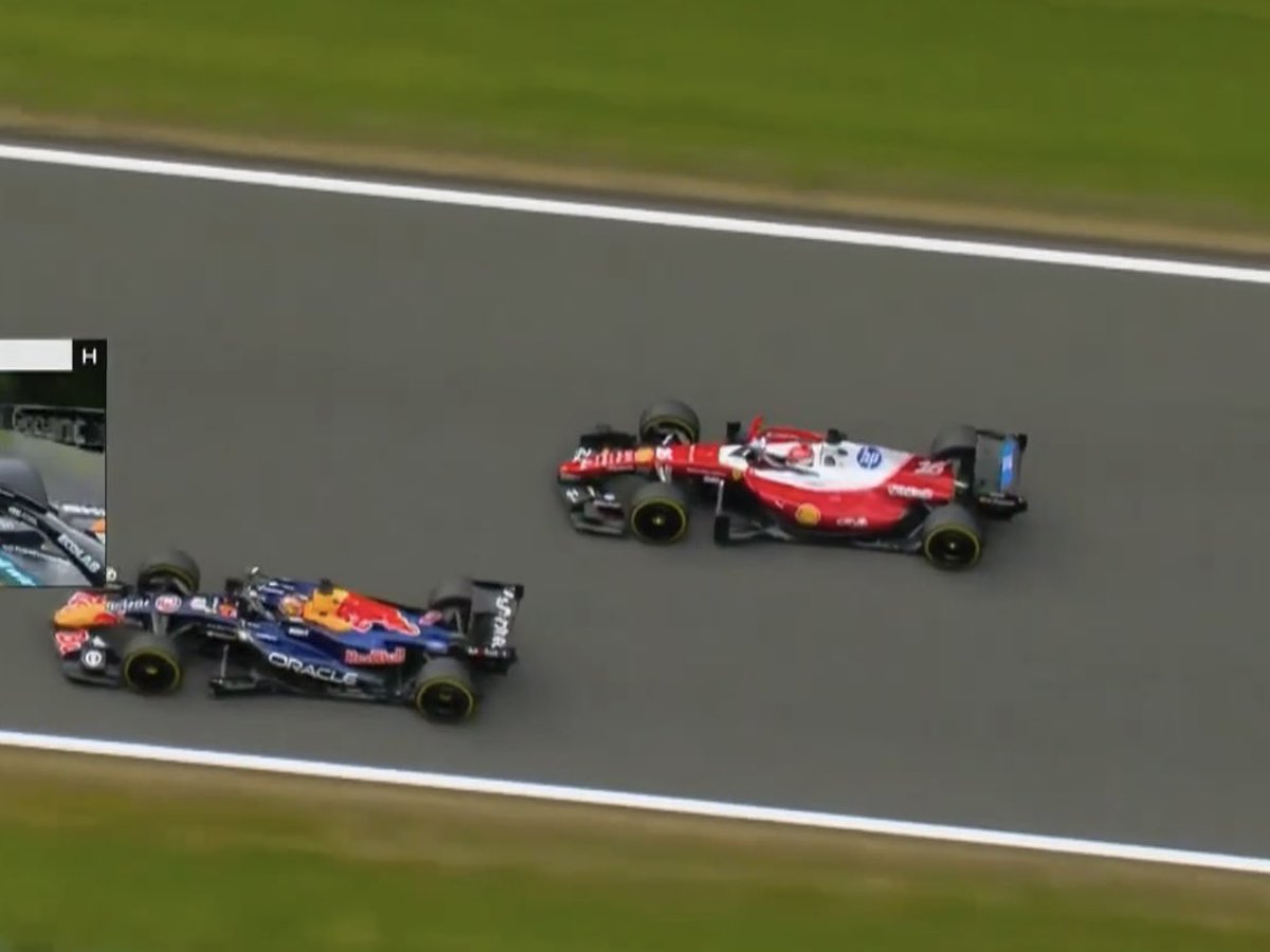 veraylec's tweet photo. the way max battles charles clean and fairly so sexy https://t.co/qBpNNwaIG9