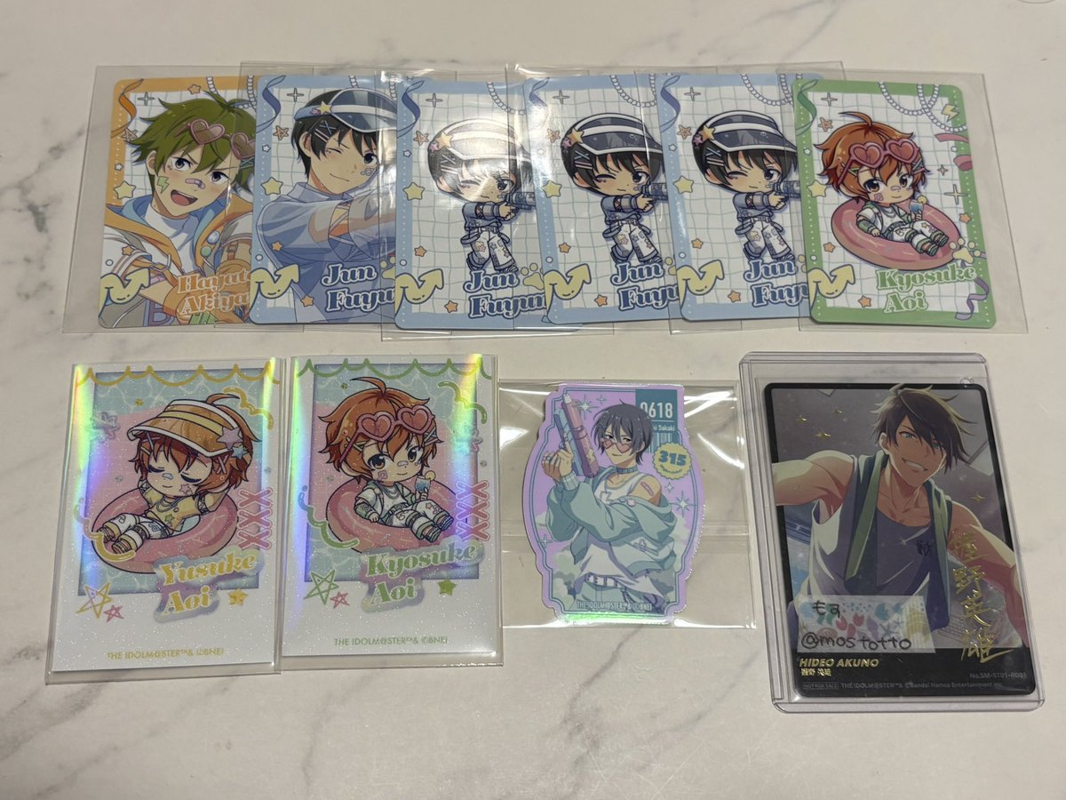 mostotto's tweet photo. 【交換】アイドルマスターSideM  SUMMER SPLASH！POP UP SHOP タワレコ

譲▷▶︎
カード:享介、悠介
ステッカー:等身夏来
特典:等身隼人、旬 SD旬、享介
アクスタ:悠介

求▷▶︎
カード:SD夏来
ステッカー:等身春名
特典:等身春名(SD⇔等身の場合2枚提供可)
アクスタ:夏来

郵送での交換希望です。 https://t.co/yfoE1sWVlU