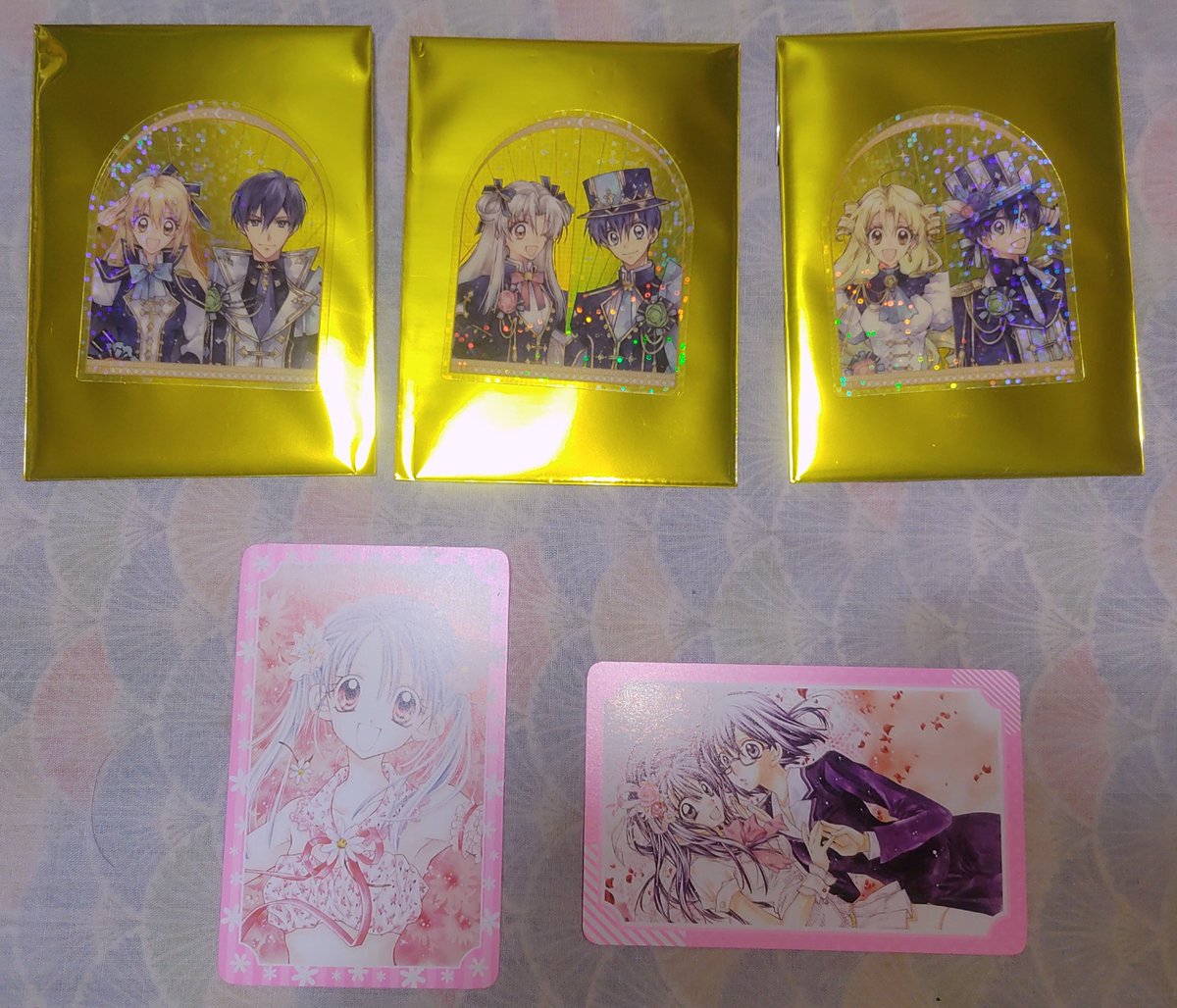 rirart's tweet photo. 【交換】種村有菜 30周年記念展
✨キラキラステッカー
譲→高成＆灰音、青葉＆桜、タクト＆フルムーン
求→稚空＆まろん、シンドバッド＆ジャンヌ
✨入場特典
譲→満月をさがして、31アイドリーム
求→神風怪盗ジャンヌ＞紳士同盟クロス
✨物販購入特典
譲→画像参照
求→ジャンヌ

郵送交換希望。 https://t.co/kfwlOIJmDq