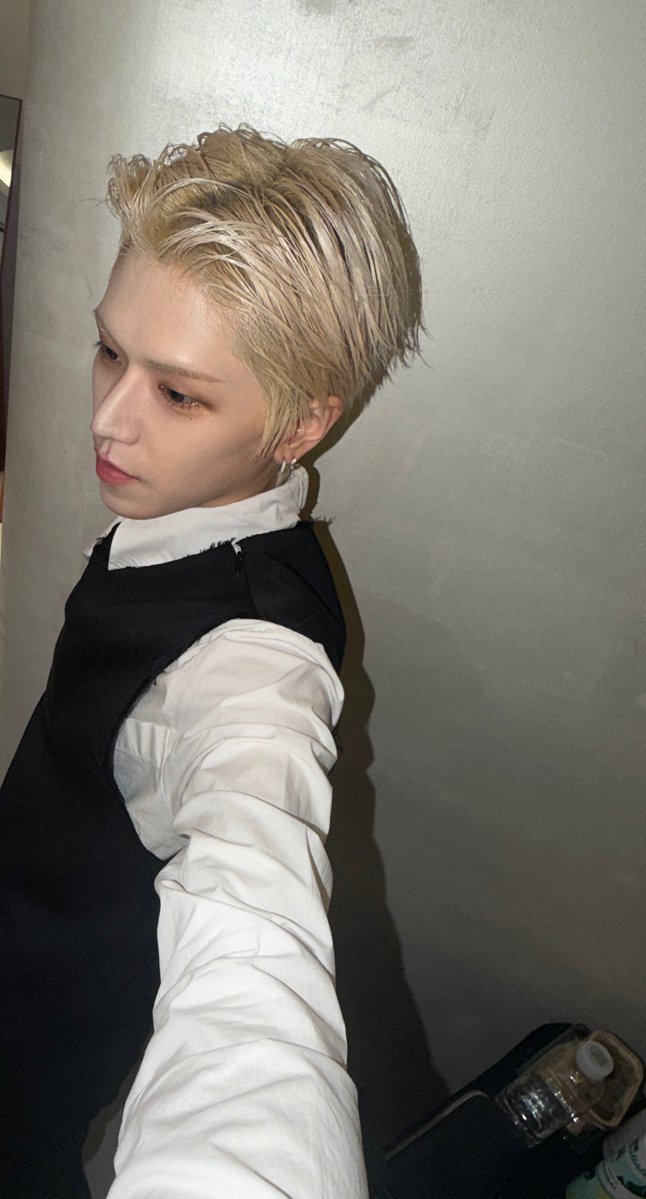 slow 몽이💭 tweet media