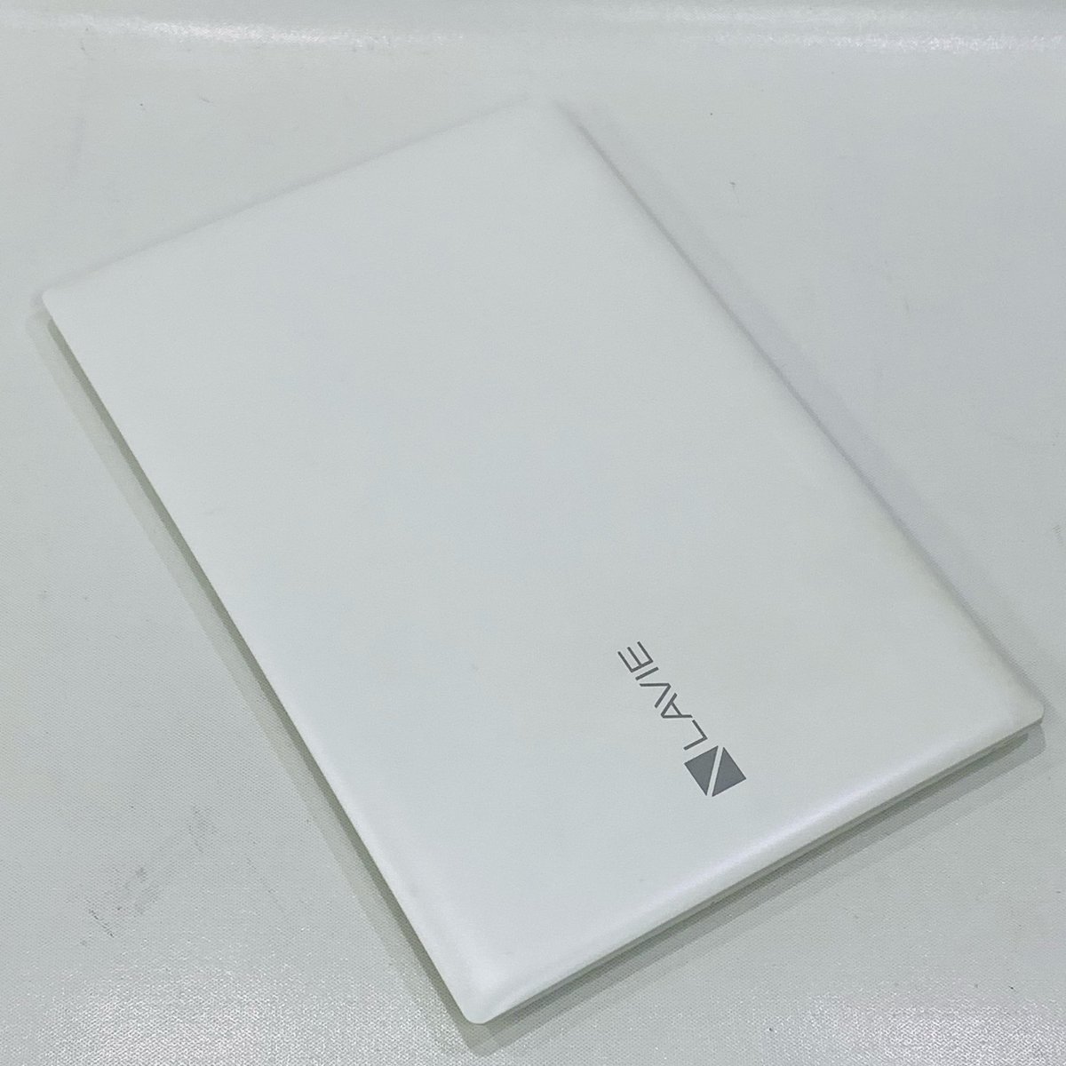 JapanAaj's tweet photo. Aランク
NEC NS600/M
中古ノートパソコン
目立つキズはございません。
AMD Ryzen 7 
Windows 11 pro 64 bit
Ryzen 7 2700U 2.20GHZ
メモリー12GB
SSD-256 GB
15"HDインチ／カメラ有り
Wi-Fi/bluetooth
#hp #Probook #ノートパソコン
#SSD #エイチピー

店の住所：
https://t.co/iJ4CuOiOnb https://t.co/vN3rYbO5bD
