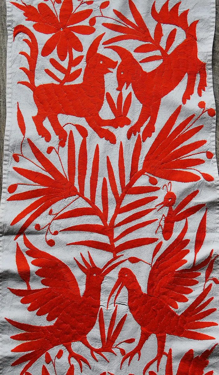elementsdeco's tweet photo. 🌟 Vintage Orange Otomi Tenango Embroidered Table Runner!
Vibrant handmade Mexican folk art — perfect as a stunning wall hanging or table runner.
➡️ https://t.co/7ydkNRcz45
#Otomi #Tenango #MexicanFolkArt #HandmadeEmbroidery #VintageDecor #WallHanging #MexicanArt #BohoHome https://t.co/dJFAumJOaW
