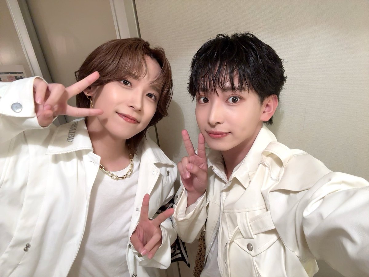 ruka_ishizawa's tweet photo. #福井巴也 1ST LIVE 『#UNSAID』
ゲスト出演させて頂きました✨

力也くんと2人で夢の舞台に立てて本当に嬉しかったです☺️

ともやくんのパフォーマンスも素敵でした！！ https://t.co/iZkVFfmylL