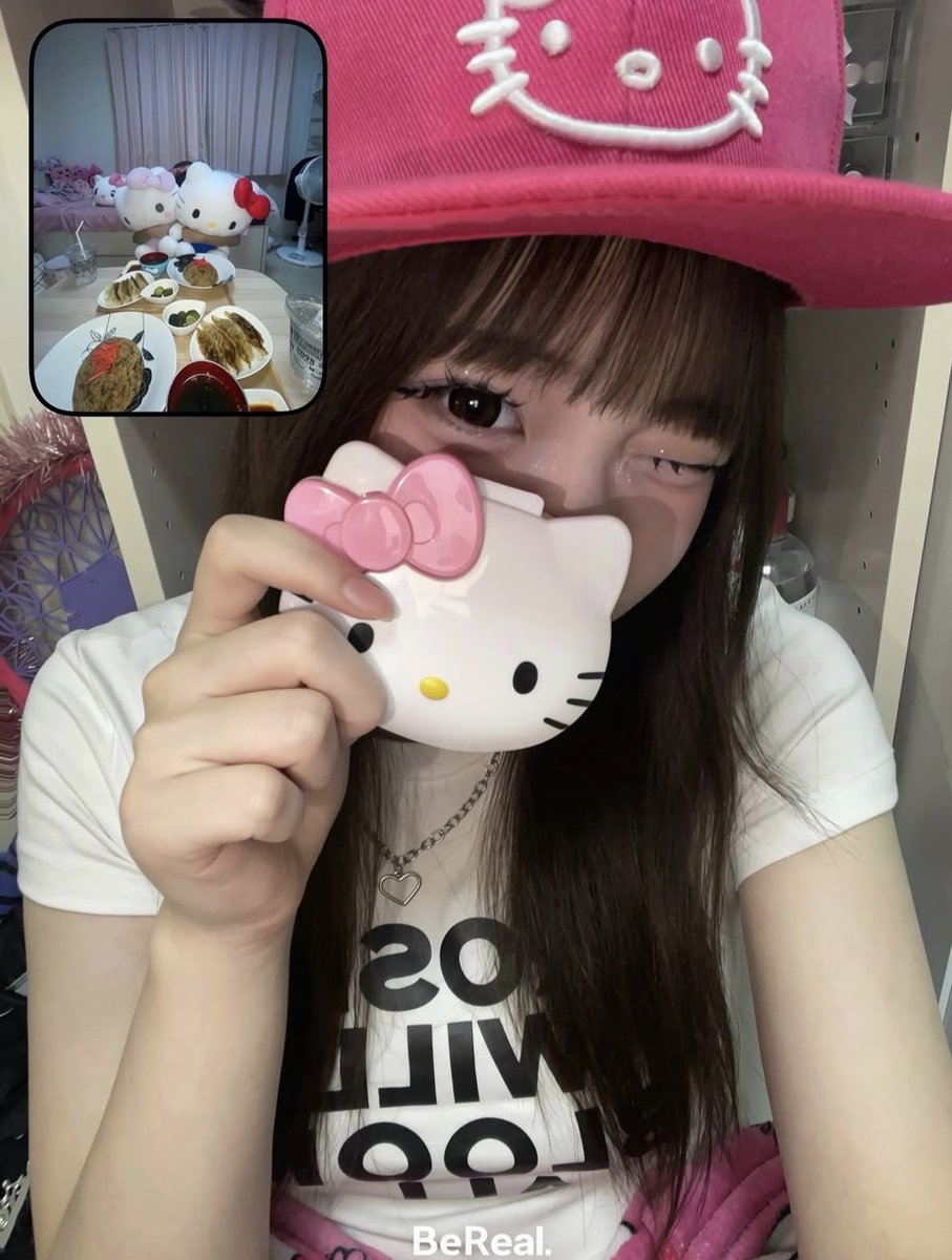 Rionxstc's tweet photo. キティーちゃんざんまい！
誰かはなさなーい？
#裏垢女子 #裏アカ女子 #裏アカ男子 #裏垢男子 https://t.co/fURTfoL8mk