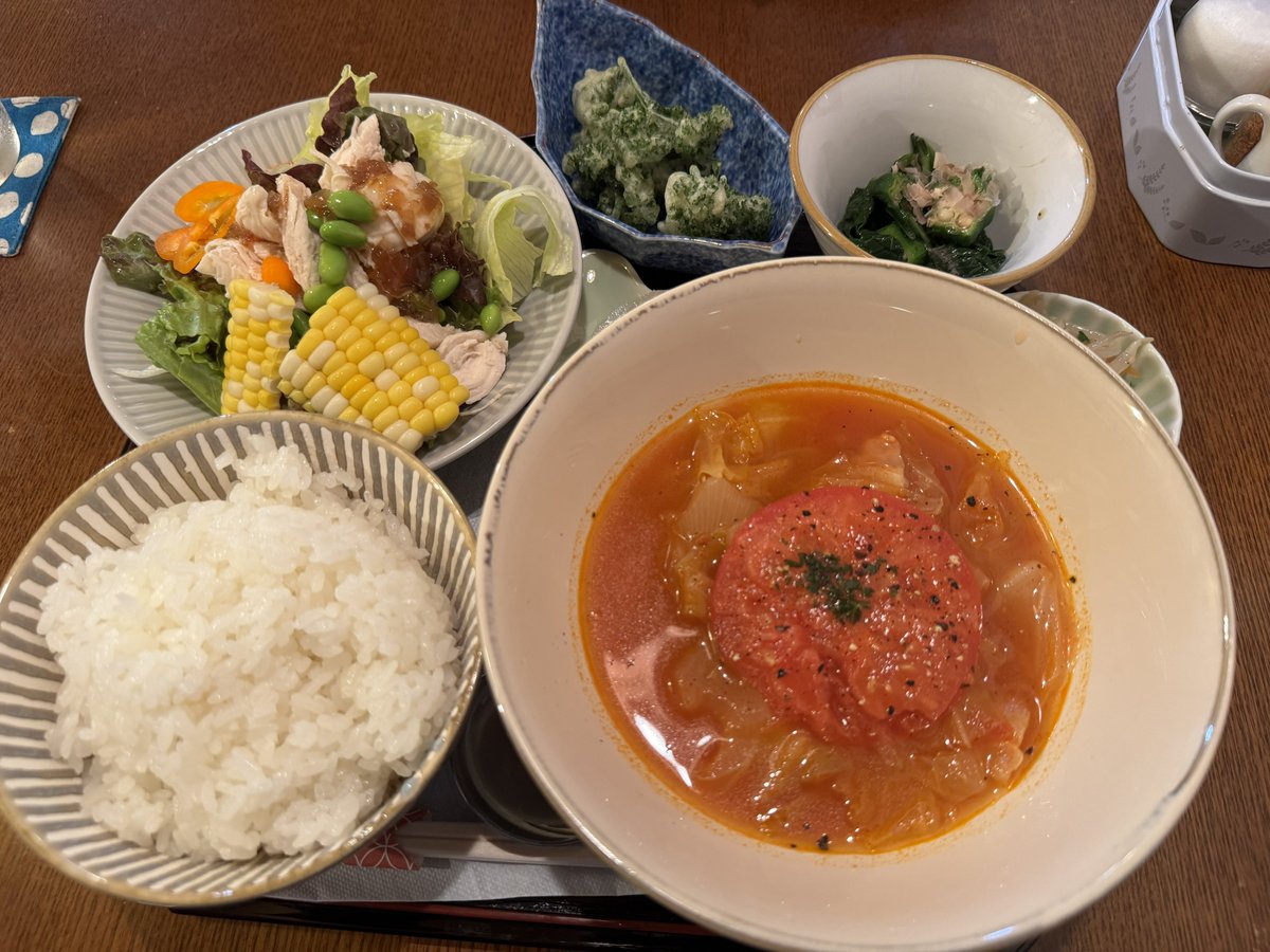 tomar_take's tweet photo. たいしょー君と地元の喫茶店→ミスドに行ってきた。
もっちゅりん売ってたので食べてきました。 https://t.co/QRSnn8BmFa