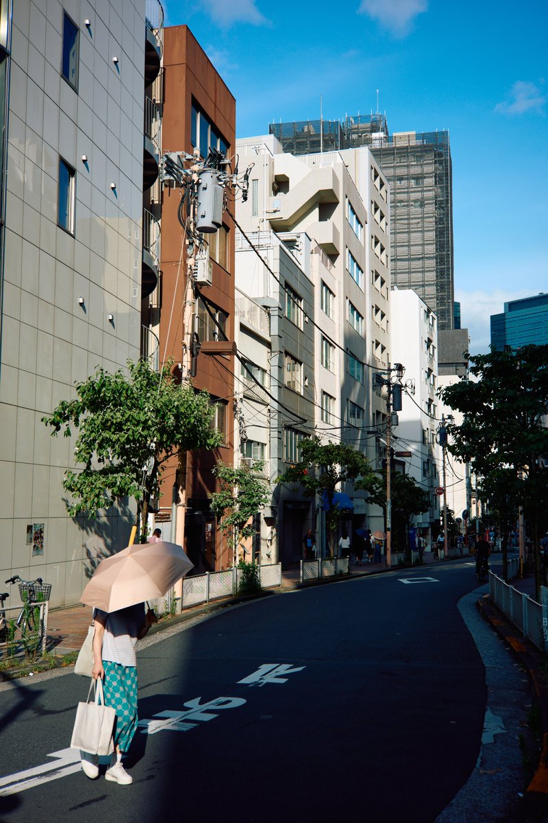 KannistoJuha's tweet photo. Yesterday I did a long walk from Ebisu to Shibaura with my Sony #A7CII &amp; #Voigtländer #Septon 40/2. The weather turned nice gradually. Now it feels like rainy season is over and hot summer weather is here. Enjoying the 3-day weekend... More: https://t.co/xlNk4Tl8Ga https://t.co/XTudBTCAqZ
