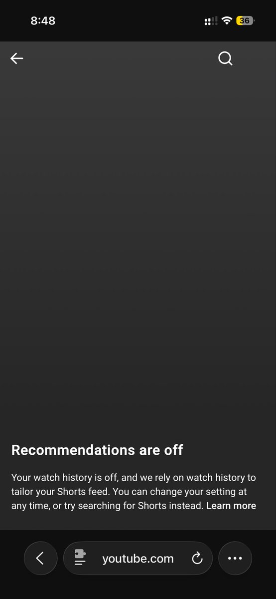 ejqs_'s tweet photo. Disabling watch history disables youtube shorts 🙌 https://t.co/HlWV7bnZY4