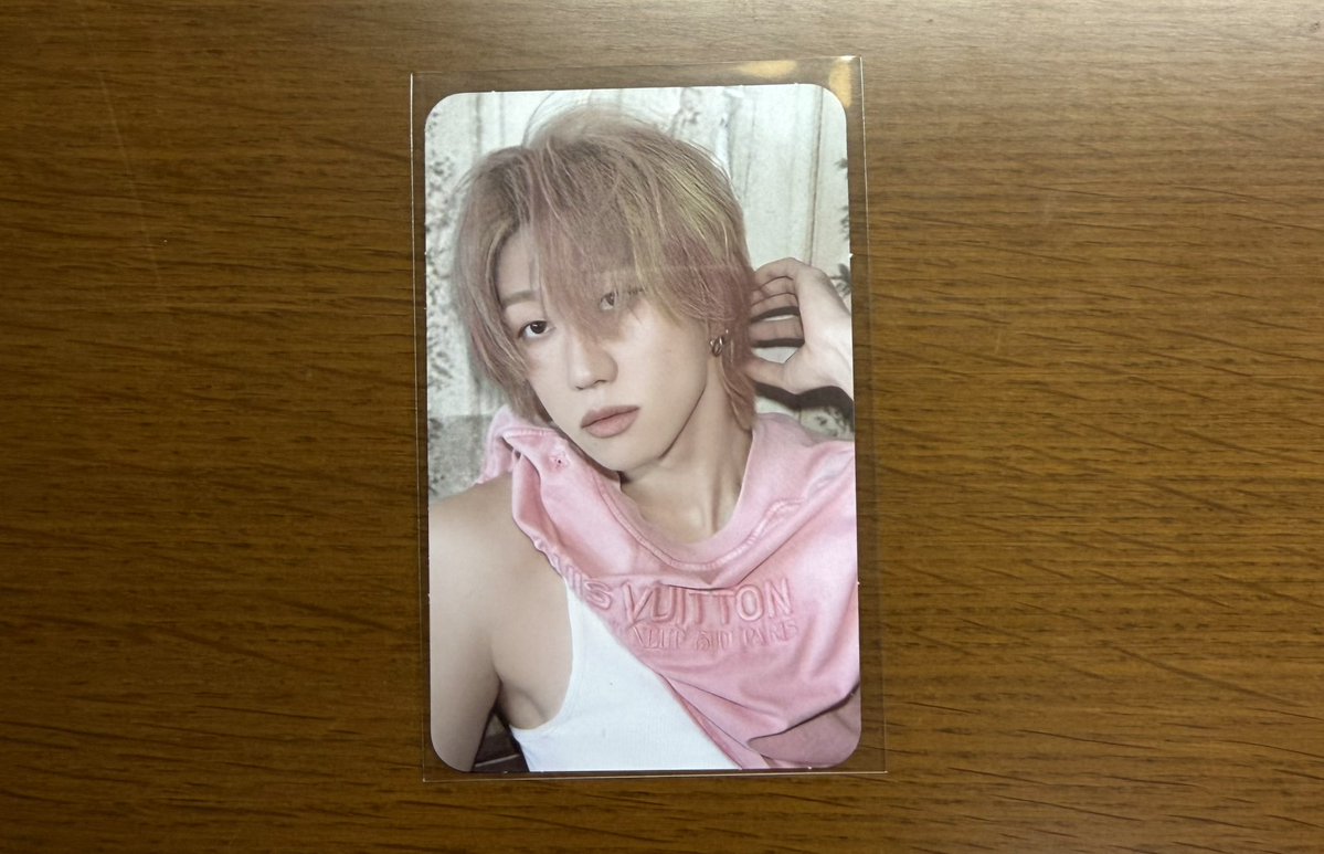 nmign08's tweet photo. @jo1_srjrkts4i お返事ありがとうございます🙇🏻
はい、大丈夫です ◎
weverse albums の こちらの QR カードもお求めでしょうか？複数枚 所持しているため こちらも交換可能です☺️ 🐸↔️🐻‍❄️ https://t.co/6RuErZWbAt