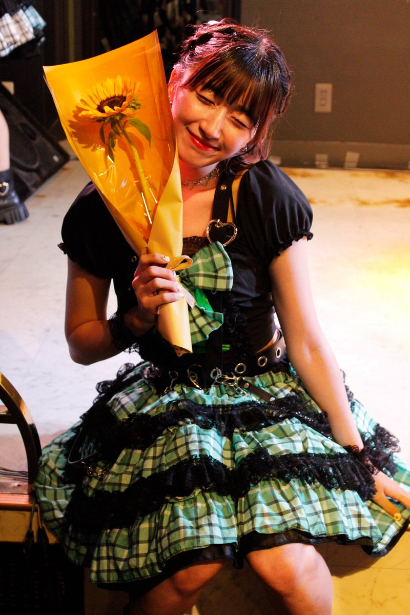 TCC_sara's tweet photo. 『Cute is Justice Tour 2026 ~ Road to Cute9祭@新潟 ~』ありがとうございました🌻

来てくださった皆さん本当にありがとうございました💚
やっぱり新潟大好き♡
アイドル辞めるまで私をアイドルにしてくれた新潟に執着すると決めました✨

また新潟に必ず来るので、待っててください！！！！！ https://t.co/RYUCCeN9MZ