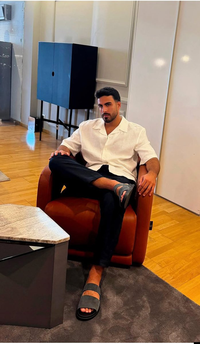 kurtlerekole's tweet photo. Kurdish men are so handsome
Kürtler çok yakışıklı
#arab #arabdom #mnwo #dom #sub #slave #master #kürt #kurdish #kürtdom #kürtsahip #kurdishdom #kurdishsahip https://t.co/9nZ0IeIGe1