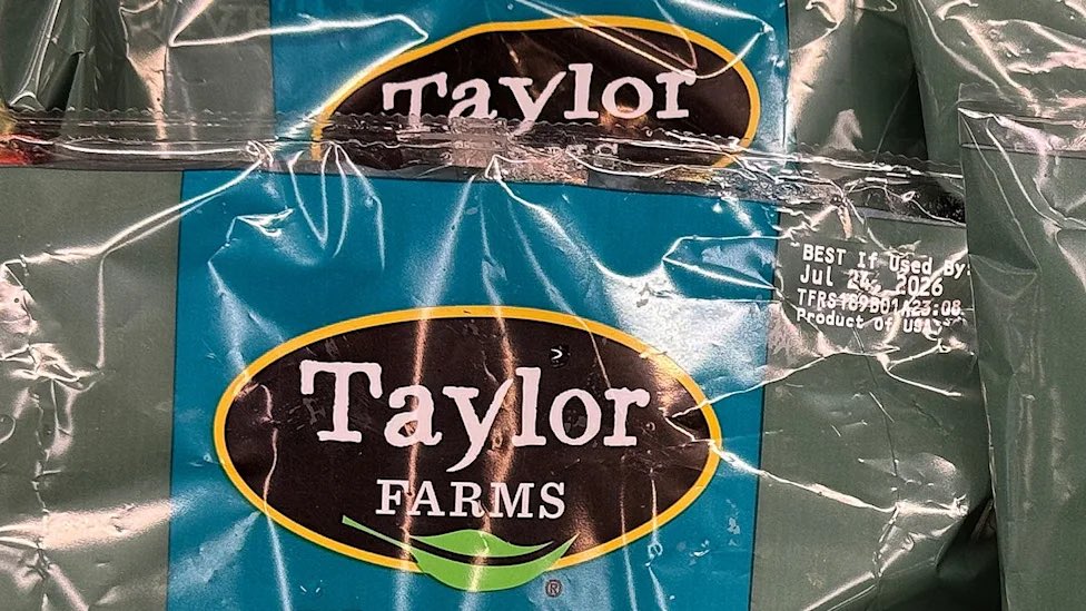 BlockTopickz's tweet photo. Despite Taylor Farms’ statement claiming its branded products weren’t linked to the outbreak, here’s what’s actually been confirmed:

• The FDA found a sample of Taylor Farms de Mexico shredded iceberg lettuce that tested positive for Cyclospora.

• That contaminated lot was caught through import surveillance — separate from the recall Taylor Farms had already announced.

• The lot has been detained, and Taylor Farms is still trying to determine if any of it made it to consumers.

• Taco Bell pulled lettuce from this same supplier in five states after the FDA traced illnesses back to it.

• The outbreak has sickened 1,644 people and hospitalized 94 across five states.

📰: @FoxNews 
🔗: https://t.co/dj0UY7Xm0h