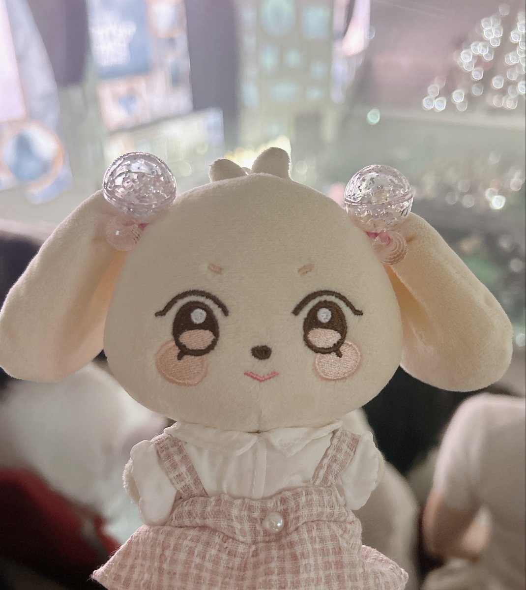 hemomarupun's tweet photo. うちのPretty Girlと髪飾りお揃いで泣いた https://t.co/6Jvae0d0Gh