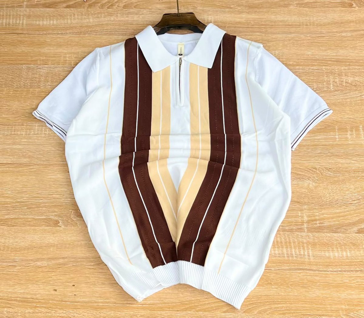 Ba_Sitt's tweet photo. Knitted Tops
250 cedis 
All sizes available 
0555755219 https://t.co/zEIhdVzZh1