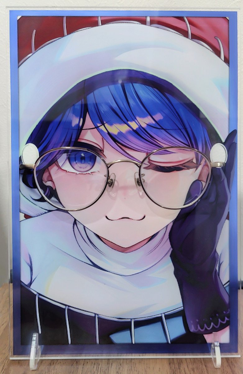 BoneNIKU57's tweet photo. 👓️👓️アクリルメガネスタンドを作りました👓️👓️
よって睡眠時ドレミーさんにメガネを預かってもらうことに成功しました！やったね！
コミケで出します https://t.co/IIOoU4foDr