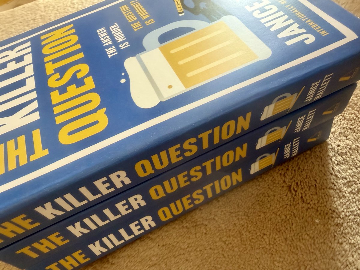 JaniceHallett's tweet photo. Yay! π It's US πΊπΈ Paperback Publication Day for #TheKillerQuestion π»π΅οΈββοΈπ A quiztastic thank you to the wonderful team at @AtriaBooks and especially my lovely US editor Kaitlin Olson π Love the skull shadow so much π thrilled it's on the pb too! https://t.co/4rkruKFcH6