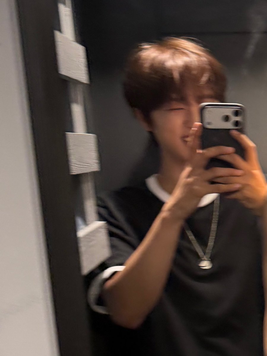 ddudott's tweet photo. 넘귀여워서활짝웃음…🐒🐒🐒 https://t.co/xFEZhc3UDR