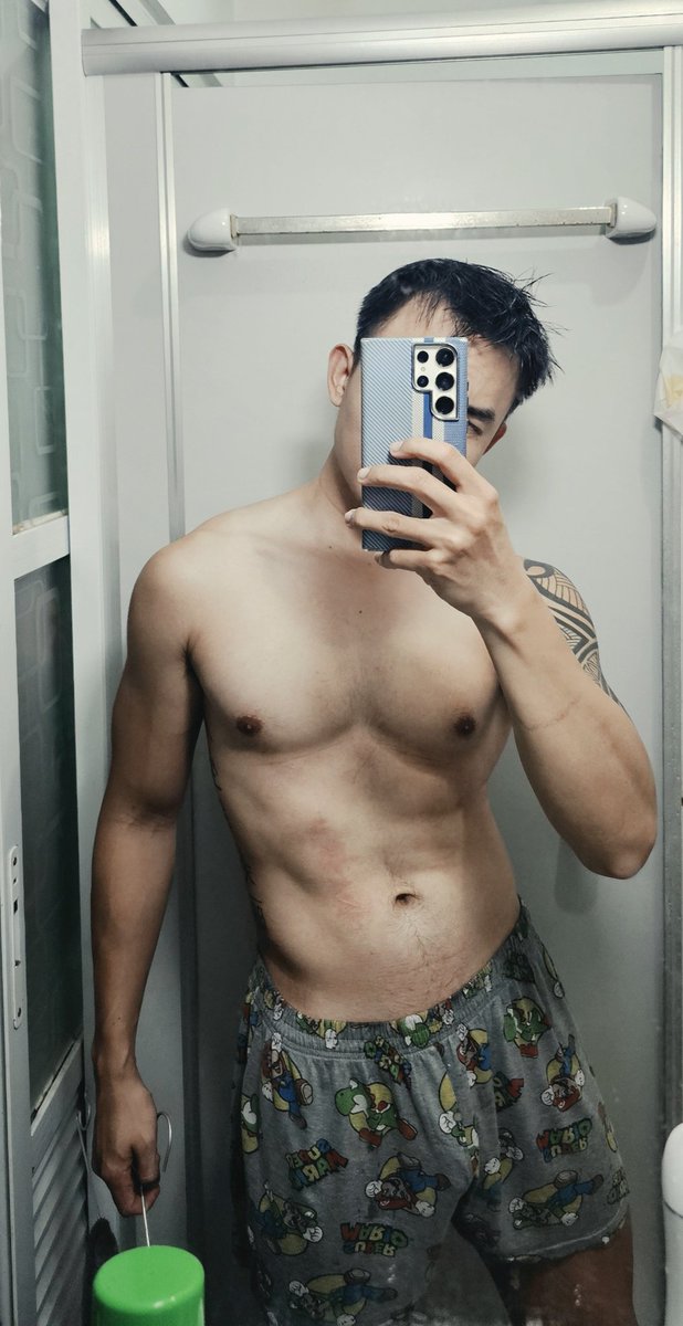 Eric16523323's tweet photo. Dạo này trộm vía, ăn được ngủ được, ngủ dậy là muốn nó ai đắc... https://t.co/NE8Lh1Bdud