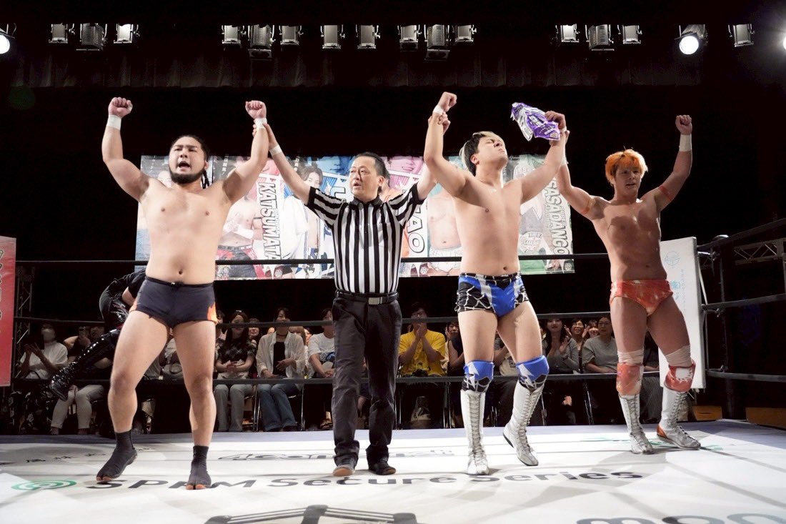 ddtpro_rukiya's tweet photo. イルシオンのいつでもどこでもいつでもどこでも挑戦権挑戦権裏拳は強烈でしたが
なんとかイルシオンから
いつでもどこでもいつでもどこでも
挑戦権挑戦権を取ることができました。

いつでもどこでもチャンス狙って行きます
#ddtpro https://t.co/UaYuFgr0nd