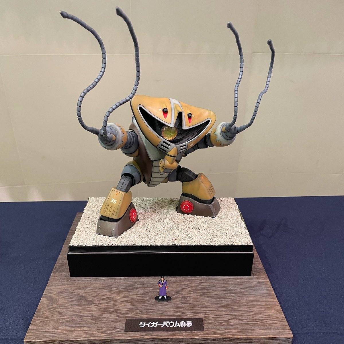 oojiro144's tweet photo. #NIPCOM ZZコンペ作品、ようやく本日投稿✨

作品名『タイガーバウムの夢』

MGアッガイと1/100アッグガイをミキシング

モノアイ内部フレームはアッガイを流用、触手はMGグフ4体分使用🔥

スタンパは、1/48のタミヤの人形を改造✍️

改めて再撮影しますが、ひとまず☺️

 #ニプコム https://t.co/ONnHIv92s3