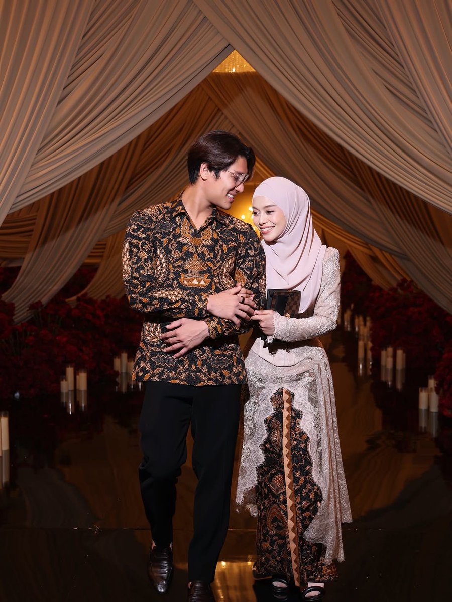 insidefolkative's tweet photo. Potret Lesti Kejora dan Rizky Billar di postingan terbaru Instagram. https://t.co/vWaswVs0Ak