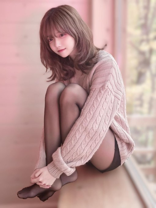 veggiep2's tweet photo. …ずっとそばにいてくれる？🌷 https://t.co/o3uL5BjTD1