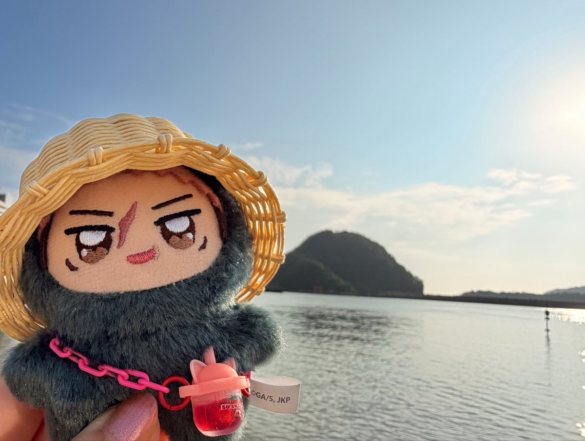 haruki_iro2's tweet photo. 海行ってきた！！🌊🌊🌊すごいきれい！！ https://t.co/ZUiuvCidgz
