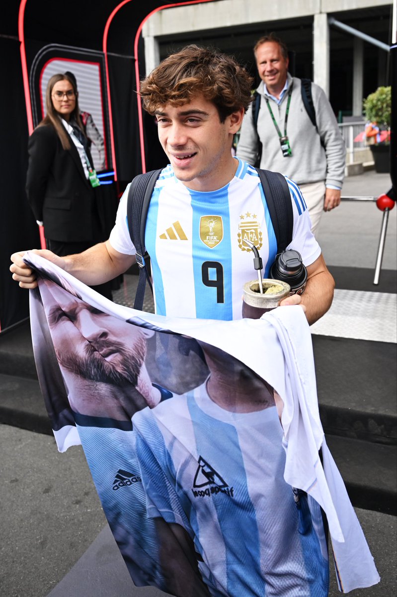 BulletSportsMgt's tweet photo. 🇦🇷 Franco arrived at the track ready for race day… or is there something even bigger happening today? 🤔 https://t.co/3Uidwim6xc