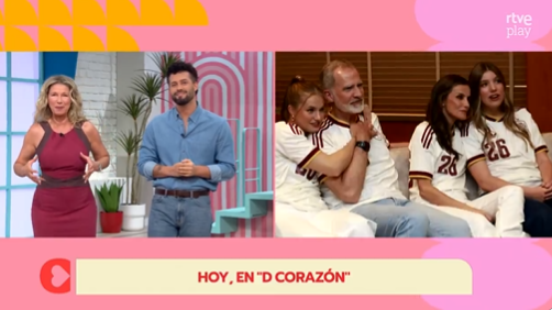 blvcom's tweet photo. ❤️ @DCorazon_TVE en @La1_tve obtuvo 2.281.000 ESPECTADORES ÚNICOS (AA).

📺 El programa consiguió 604.000 espectadores de audiencia media y un 10,9% de cuota de pantalla.

#DCorazón

#Audiencias📺📊 https://t.co/DAE9Z0EnpC