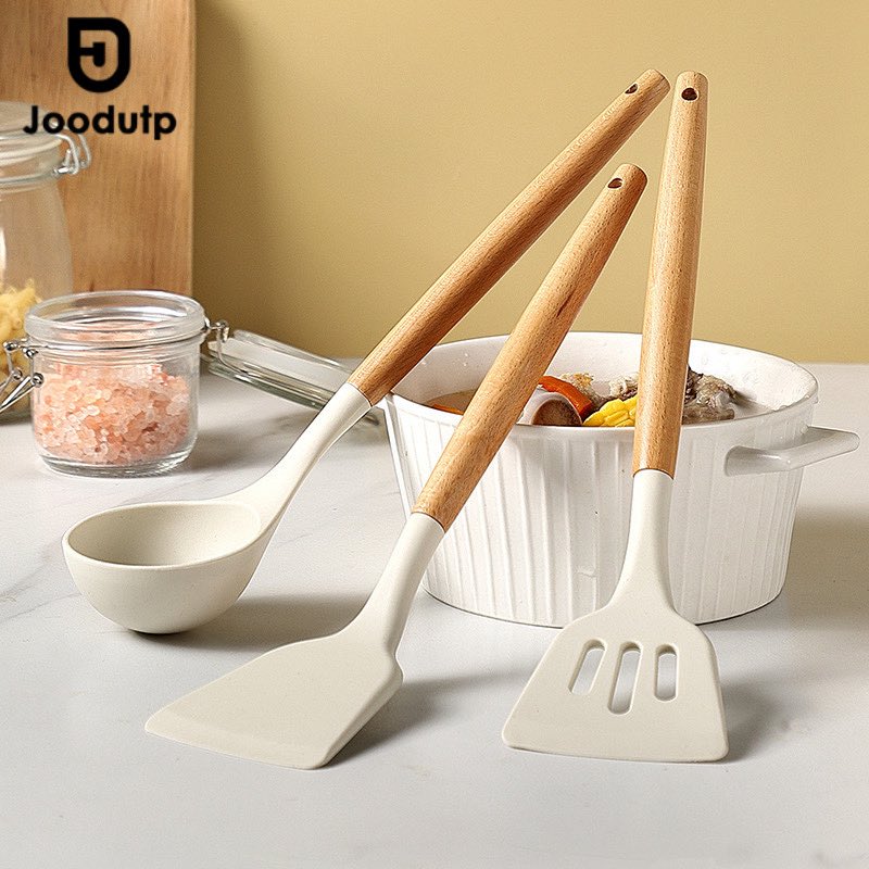 pretty1314's tweet photo. siapa nihh yang suka masakk?? Siap-siap checkout kalau suka masak. 🤭

spatula ey : https://t.co/48YRwFNhQS
pisau dapur 6 in 1 ey : https://t.co/FFEBRcDWOt
rak anti kropos ey : https://t.co/XOBxxRHmdD
peniris minyak ey : https://t.co/hTt14hEJuy https://t.co/k7nbO3SVDQ