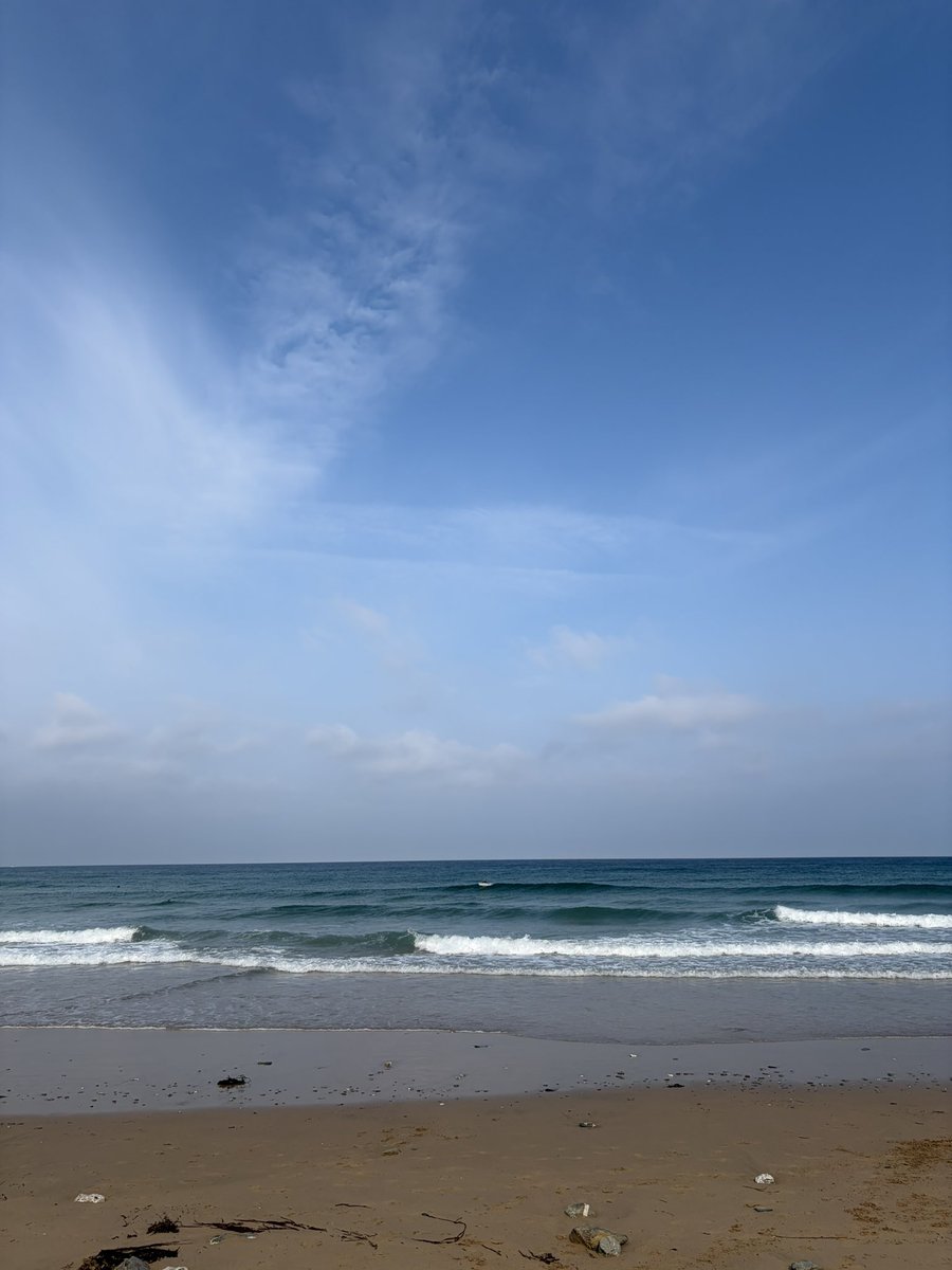WatergateBayAM's tweet photo. Today at Watergate. Two foot windswell. https://t.co/uMRFveMBZ0