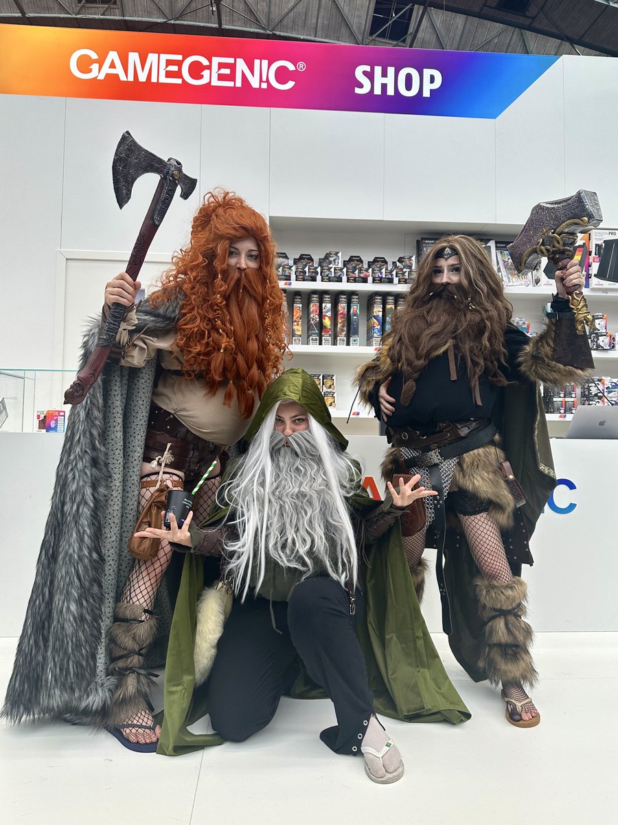 Gamegenic_'s tweet photo. Day 3 of #MagicConAmsterdam!
We‘re having so much fun and can’t wait to see you. Come by for a last chance to snag your favorite accessories. 🤝
📍Hall 1, Booth 1420
#MCAmsterdam https://t.co/g5WtTSIzug