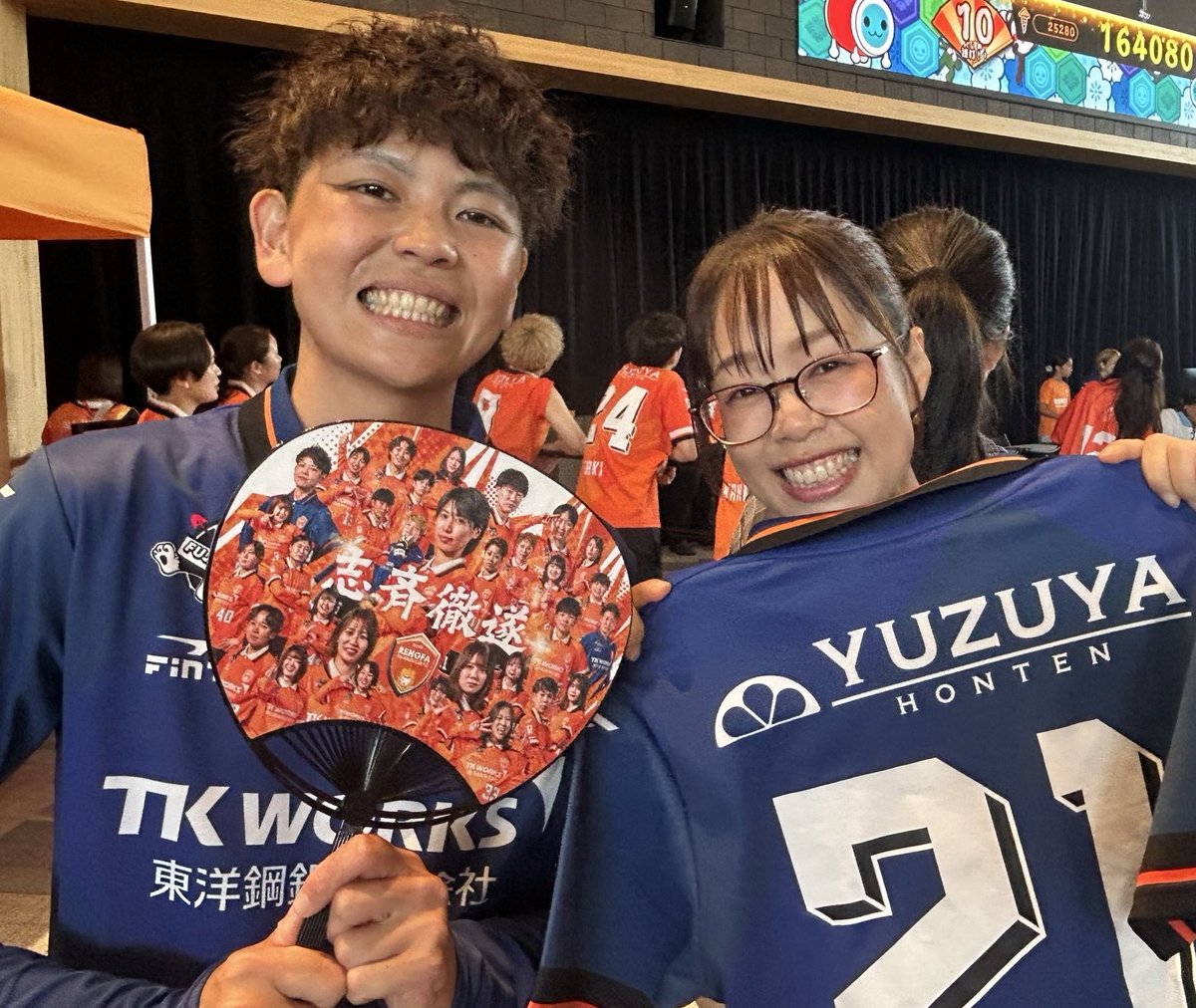 miiiiiya_ooooo's tweet photo. レノファレディースサマーフェスタ☀️

後半戦に向けて、だいぐーじ選手に
サイン入れ直していただきましたᝰ✍🏻✨️

レディースの選手のみなさん
本当に可愛くてフレンドリーで
たくさんたくさん癒されました💕

今日お会いできた皆様✨️
ありがとうございました😊🫶 https://t.co/kj9U4WricW