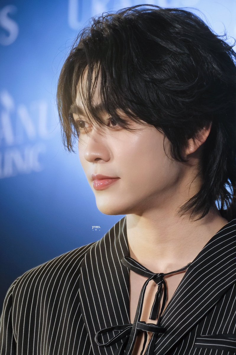 yvesishappyy's tweet photo. 190726 𓏔 #UranusClinicxBoom

BESEVBOOM URANUS KHONKAEN

✩ . (🧸)

——————————— ⟢ ˚⊹
◜ @besevboom 𓎛 #besevboom ◞
˗ˋˏ #takenbyyves◞♡ ˎˊ˗ https://t.co/xtmNhZqvwB