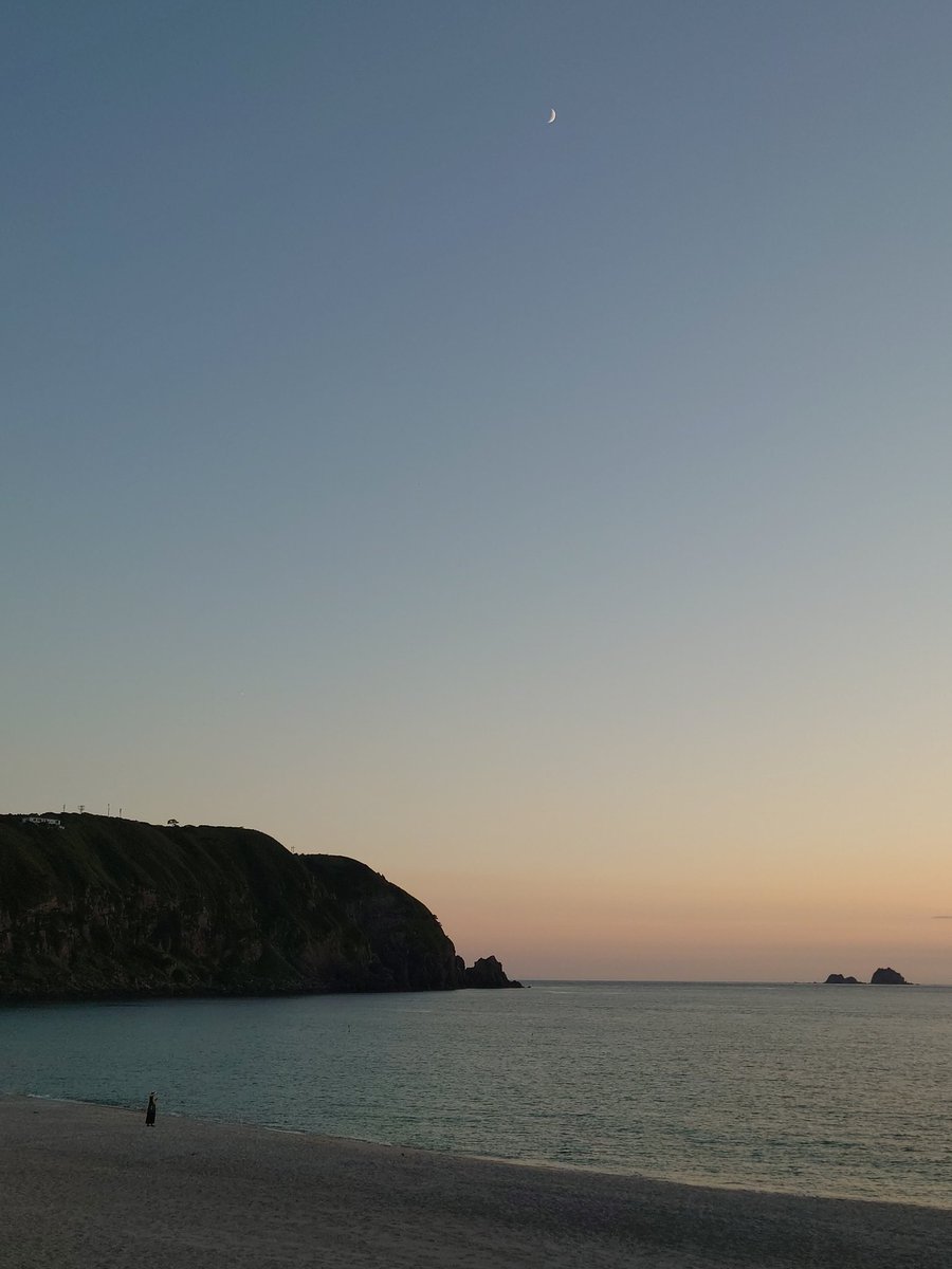 bellblue0420's tweet photo. 今日の前浜海岸 https://t.co/f8Mvx5K83v