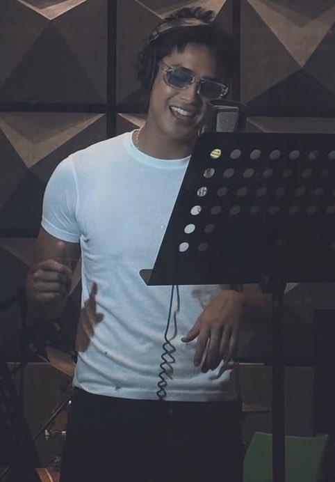 doughnbil's tweet photo. loooooking fine naman! #DonnyPangilinan https://t.co/7OPbXfeTg9