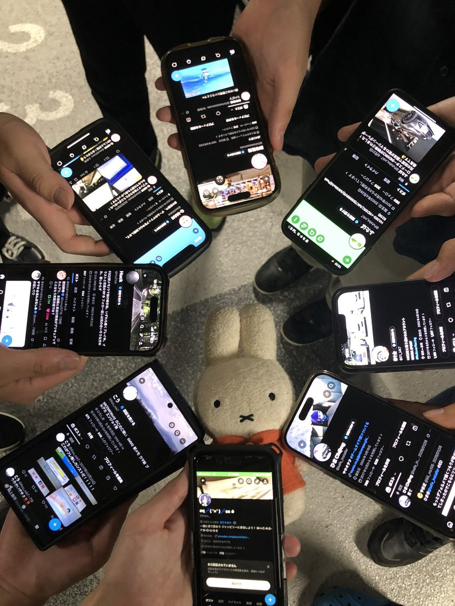 Hu31sk tweet picture