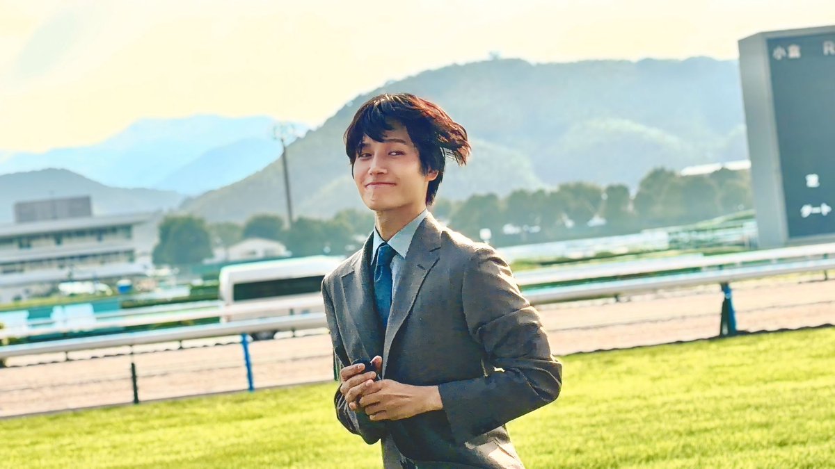 AmT98y's tweet photo. ウチの1日がようやく終了しました😭😭😭😭
長かった😭😭😭😭
けどウチのカメラに佐野ちゃん収められたけ大満足😭💚💚💚💚
まさかのウィナーズサークルでは階段から降りてきてくれんでちょっと遠かったけどかわいい瞬間が取れてたりもしたのでOKです🫶💚
佐野ちゃん暑い中ありがとう🥹💚💚💚💚 https://t.co/ItypXUZvcx