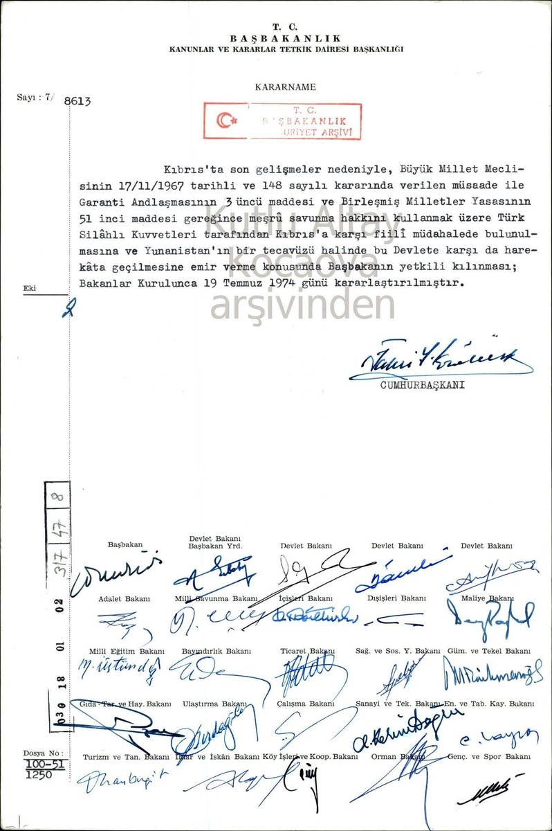 kutlualtay's tweet photo. 19 Temmûz 1974... Türkiye, Kıbrıs'a müdâhale ve gerekirse Yunanistan'ı ezmeye bu şekilde karar verdi. Şanlı Türk ordusu da, Türklüğünün görevini yerine getirdi.

Türk muzafferdir... https://t.co/BXWpfoxScb