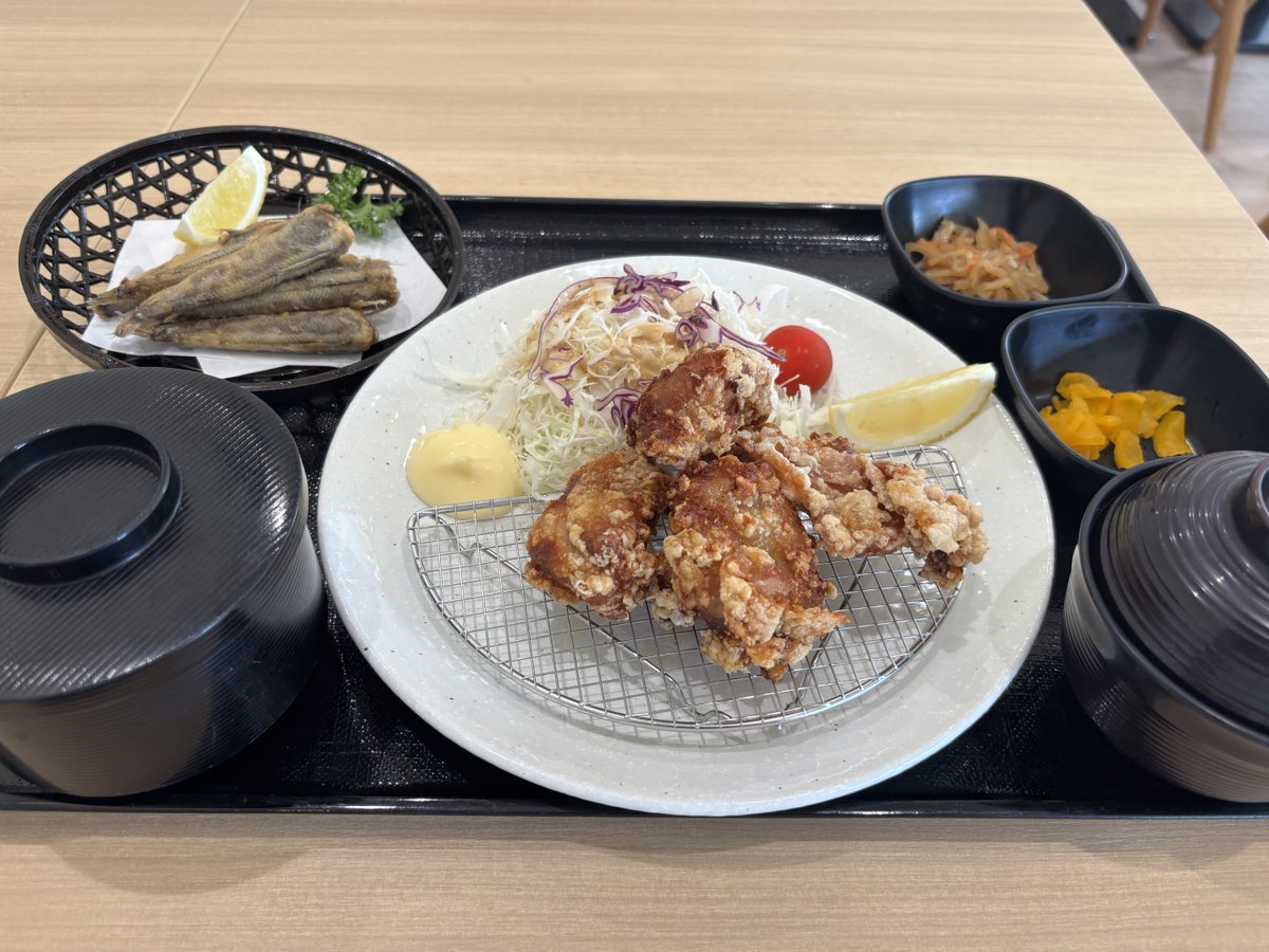kairinn's tweet photo. サウナ後は飯 https://t.co/tdlx7g87M2