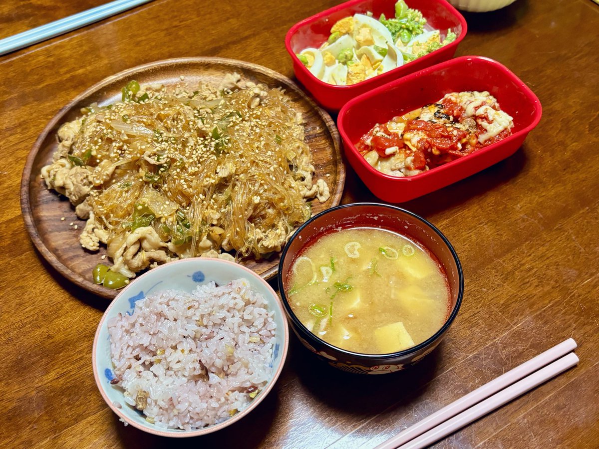 irisayametti's tweet photo. 晩御飯

・チャプチェ‼️
・豚汁‼️
・雑穀ご飯‼️ https://t.co/k0eTt0YmPS