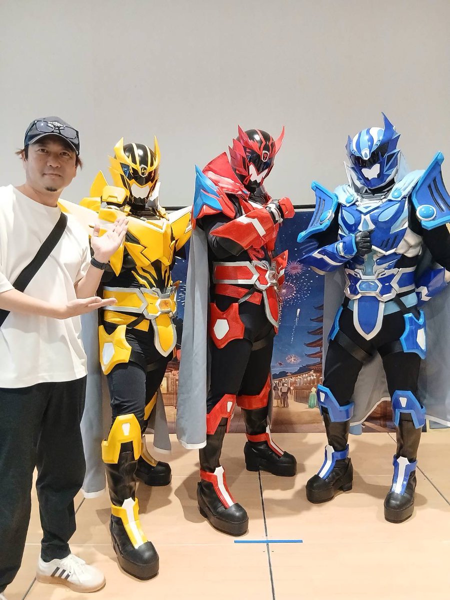 orionLRT105pro's tweet photo. こどもといっしょの夏祭り2026にオリオン戦隊LRT、革命戦士リヴァリオンが登場させて頂きました！✨️
元気いっぱいの子供たちの声がたくさん聞こえてきました！🏮🏮🏮
#オリオン戦隊LRT
#革命戦士リヴァリオン https://t.co/H6SFzpWmIF