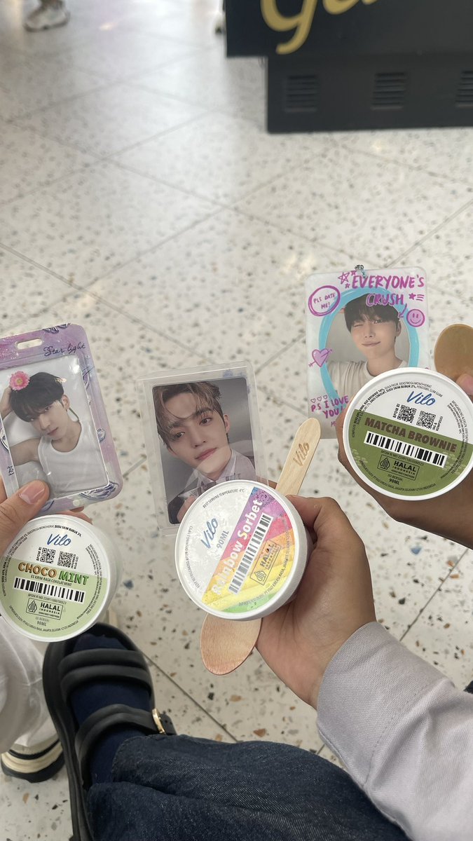 setitikair_'s tweet photo. My fangirl era was the happiest time of my life
🥹💎💜🩷🩵 https://t.co/jG0iYOF1QQ