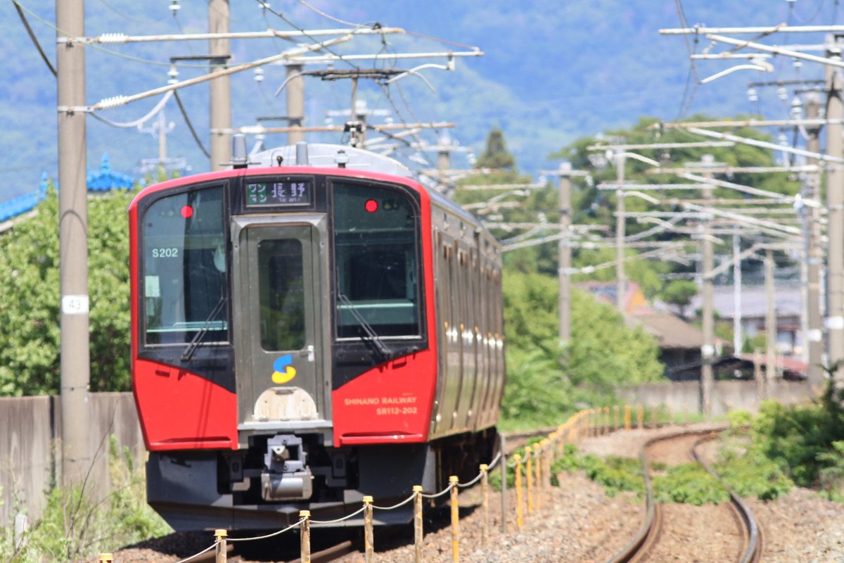 genki80001919's tweet photo. 📷️　(7月19日)

しなの鉄道・しなの鉄道線
ﾜﾝﾏﾝ普通列車長野行き　2両
SR1系S202編成

#しなの鉄道
#しなの鉄道線
#SR1系
#SR1系S202

撮影機材
CanonR10
EFEOSR+EF300mm F4L IS USM
#Canon
#EOSR10
#CanonEOSR10
#EFEOSR 
#EF300F4
#ef300f4 

撮影日・令和8年7月19日 https://t.co/THv2msuIwv