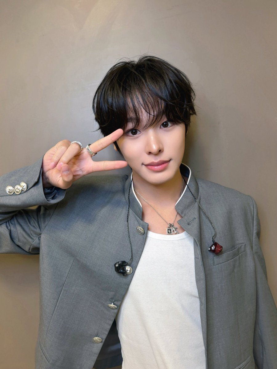 운송장 tweet media