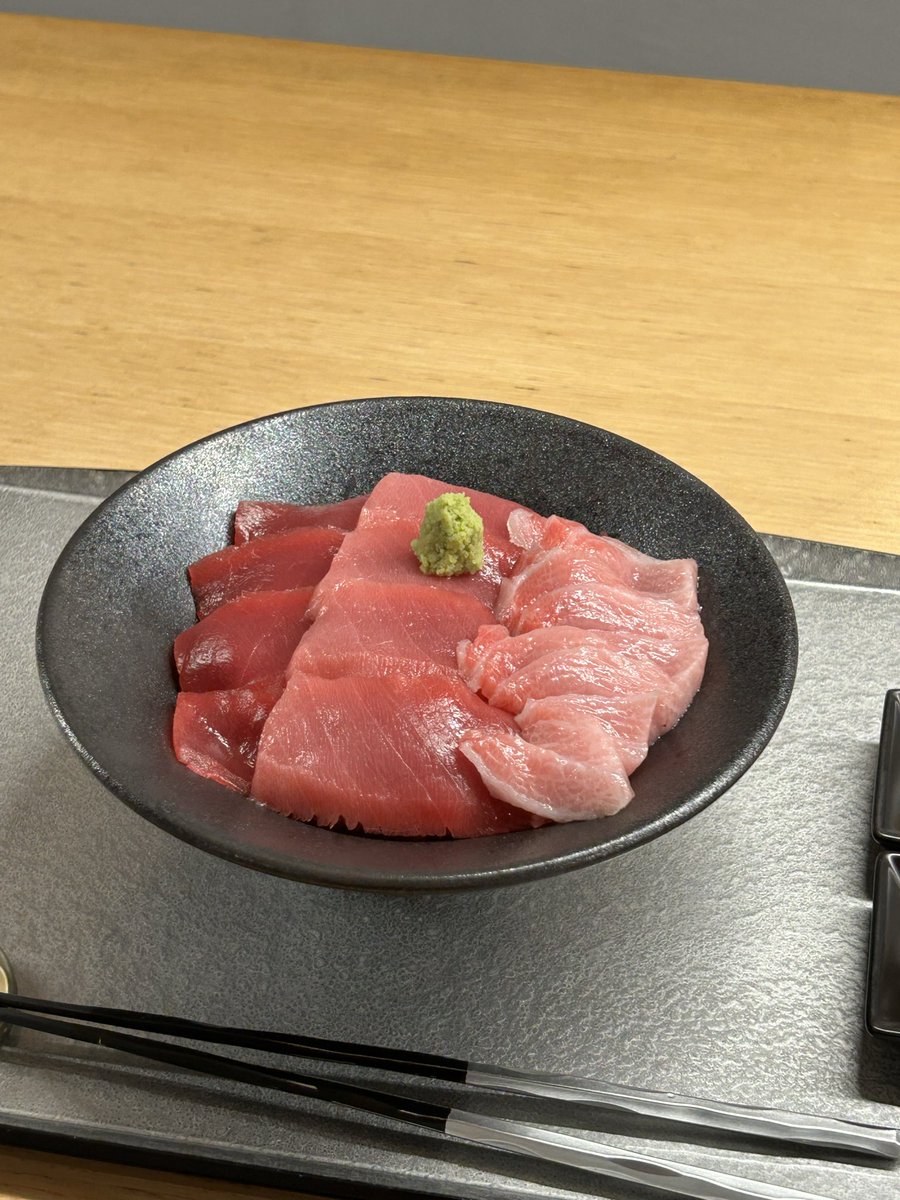 __still_hungry's tweet photo. 도쿄 미래수산 https://t.co/OzwzY028iC