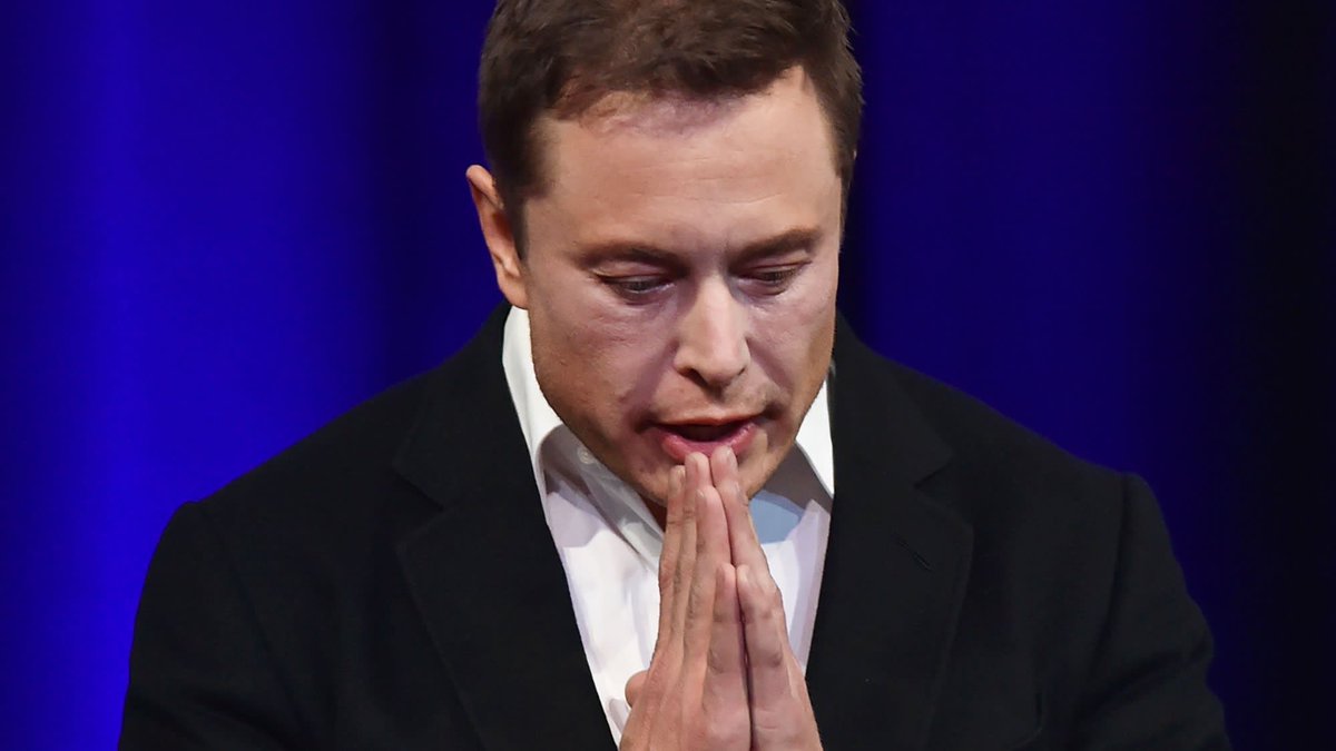FakeShowbizNews's tweet photo. Elon Musk no longer a trillionaire after spending a week at Center Parcs https://t.co/tzHEW31Lhg