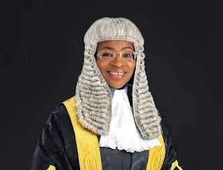 Kemi_Yesufu's tweet photo. Nigerian women are celebrating the first elected female NBA president. Nigerian men should come and buy us champagne, wine, cake and plenty other chopables.
#NBAelection https://t.co/eORlc2dV61