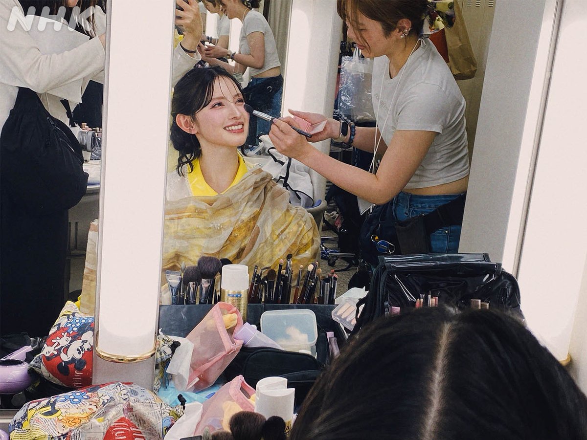 nhk_venue101's tweet photo. 🤳#Venue101EXTRA  見逃し配信中✨

本番前の 
💖超ときめき♡宣伝部(#超とき宣) の様子はこちら📸

番組公式インスタには他にも写真が❣️
プロフィールのリンクからチェック👀

見逃し配信はこちらから👇
🔗https://t.co/PZteBnaMlk https://t.co/WTLmptskWW