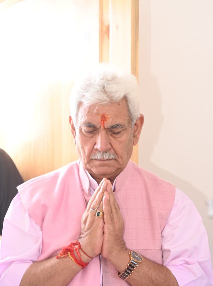 manojsinha_'s tweet photo. Today, visited the ancient shrine of Vichar Nag. For millennia, this sacred temple has anchored India’s spiritual, intellectual, and philosophical journey. Its revival serves as a historic bridge, connecting our past, present, and future. It marks the return of a consciousness that, for centuries, nurtured an unbroken tradition of reflection, dialogue, and learning. Restoring Vichar Nag is a vital step toward preserving the rich, diverse cultural heritage of Jammu Kashmir.